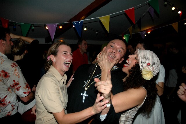 min 2006 10 29 guinguette mp 354